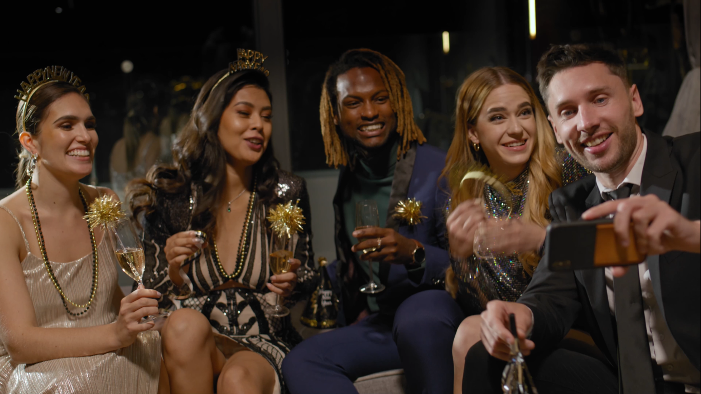 organizare evenimente Bucuresti, inchiriere boxe, inchiriere echipament audio, echipament dj, booking dj, booking artisti